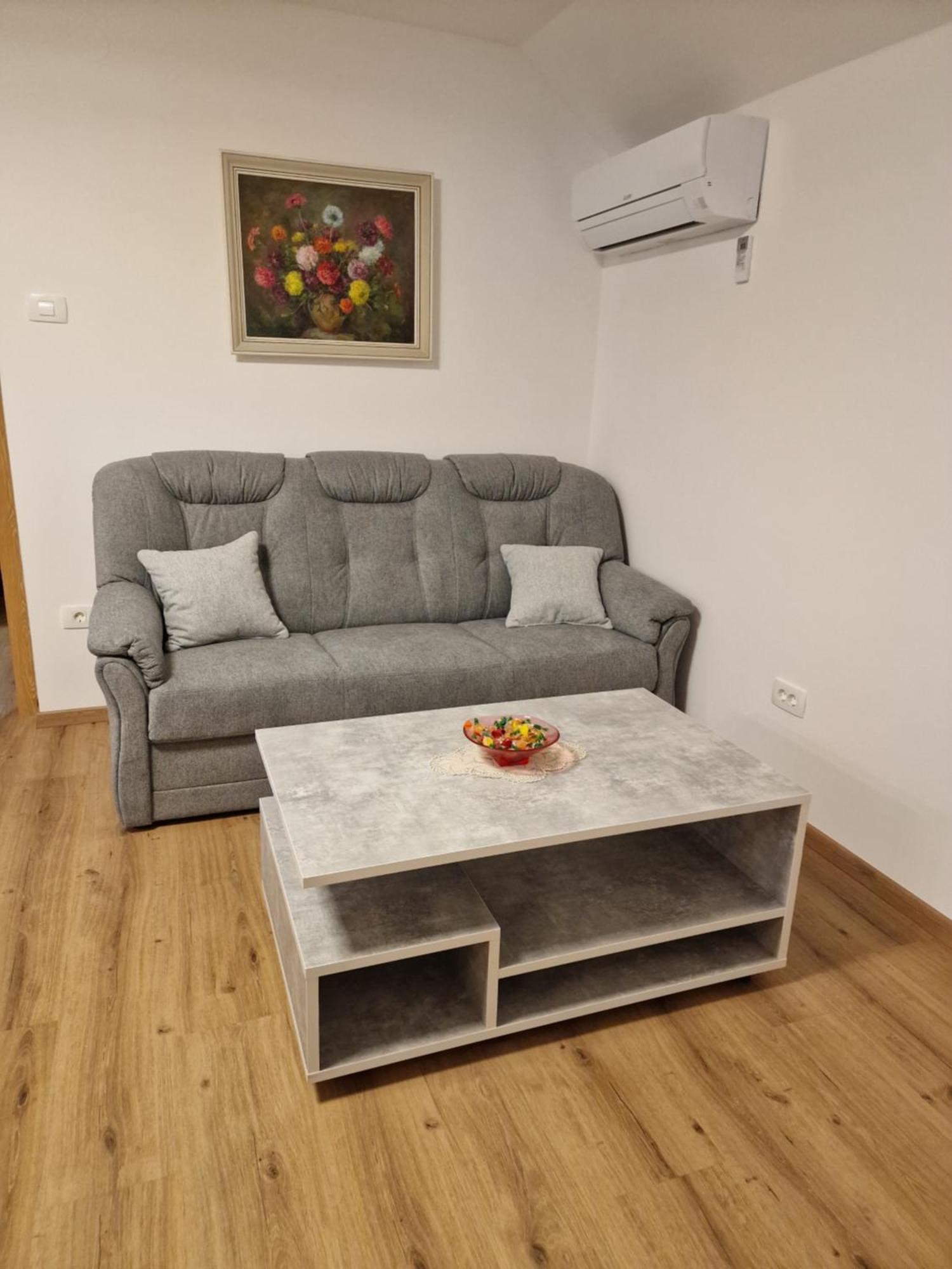Vila Lastovka Ljubljana Bagian luar foto